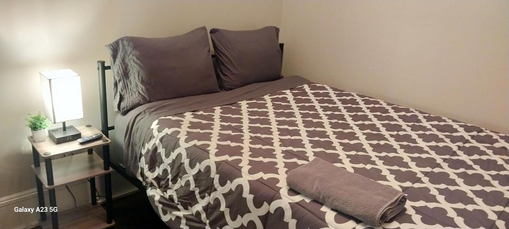 Homestay In Boston - Dorchester Fields Corner Area Экстерьер фото
