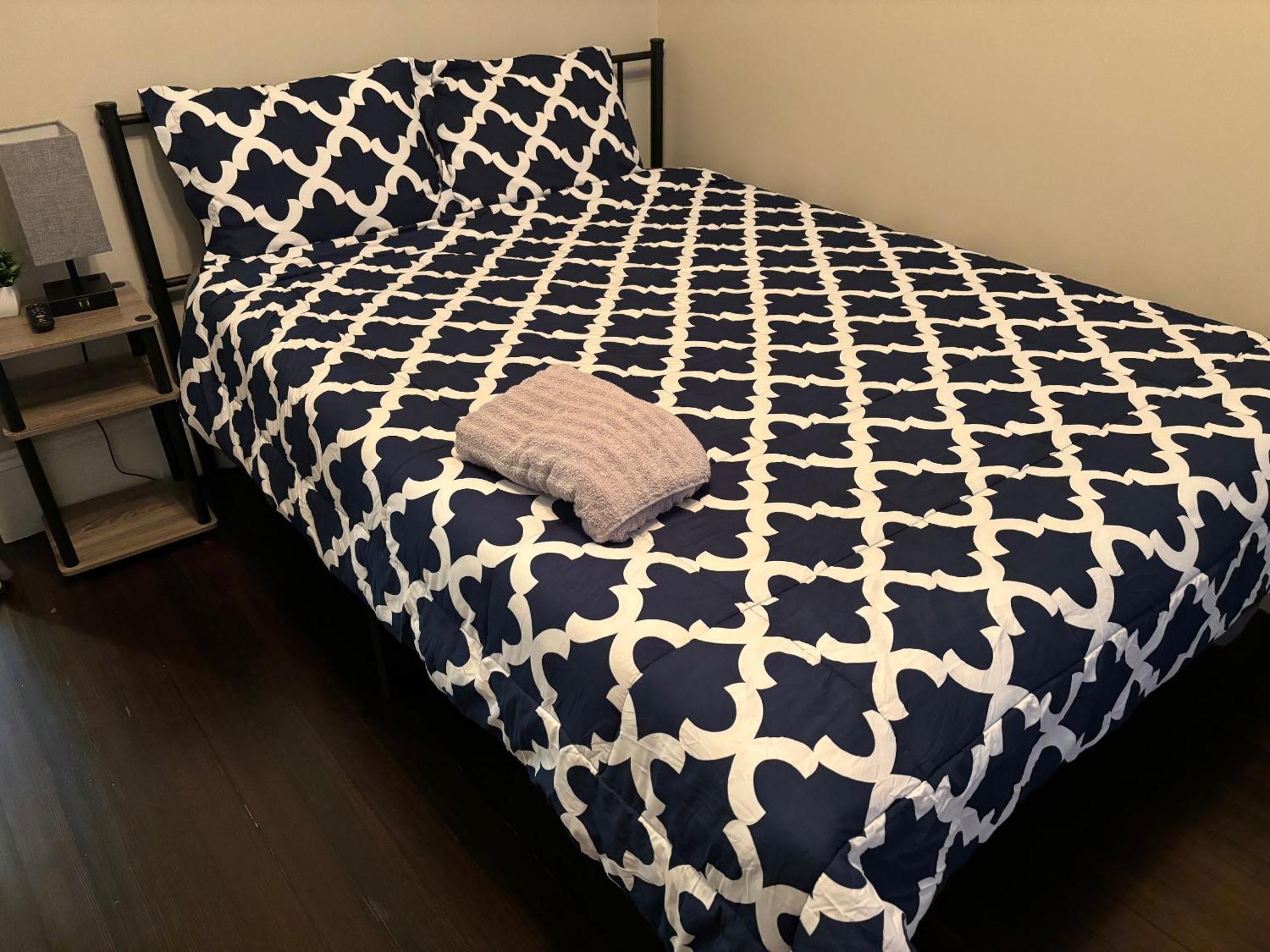 Homestay In Boston - Dorchester Fields Corner Area Экстерьер фото